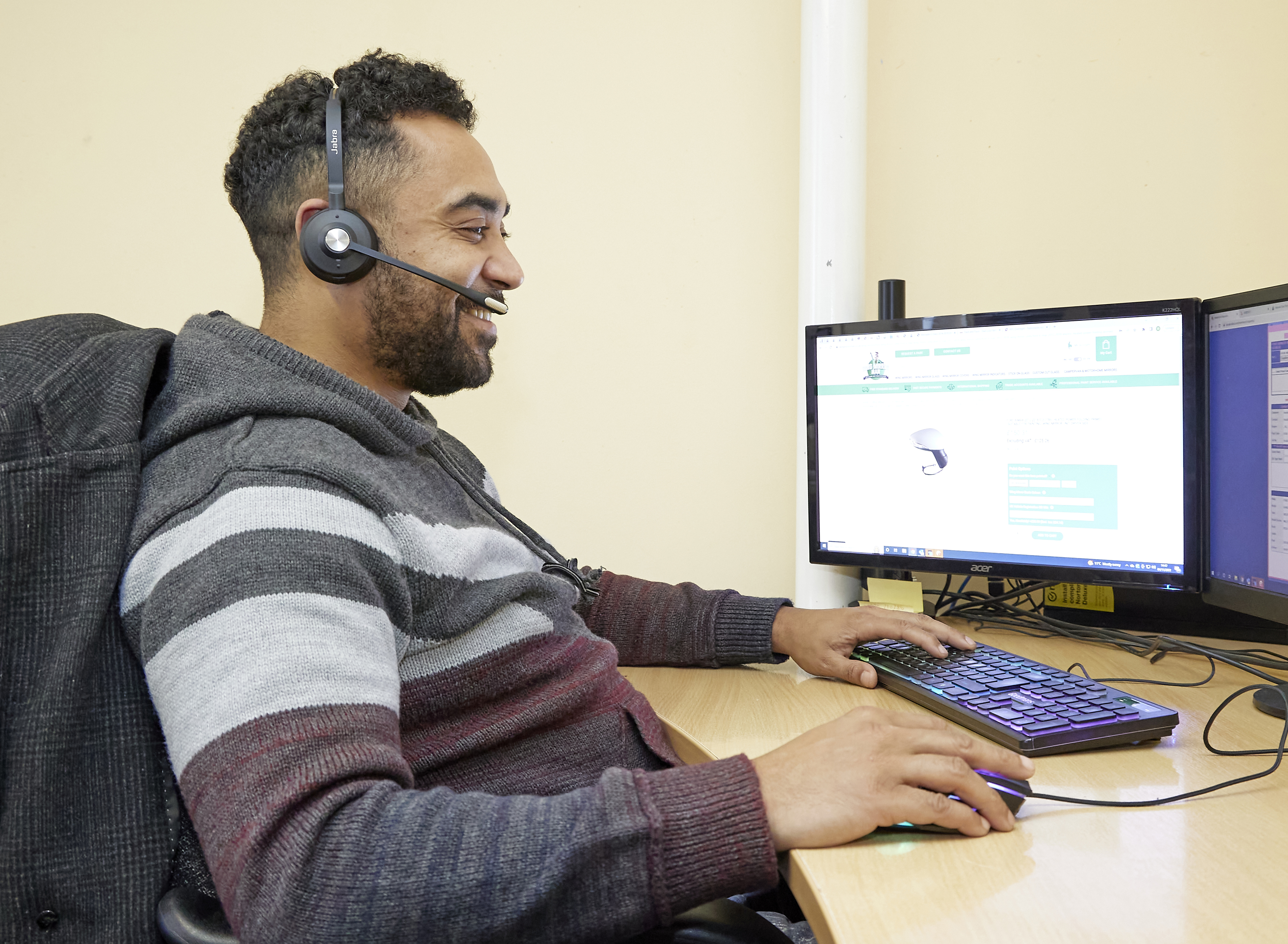 New Telephone System Helps Wing Mirror Man To Provide Better Customer Service