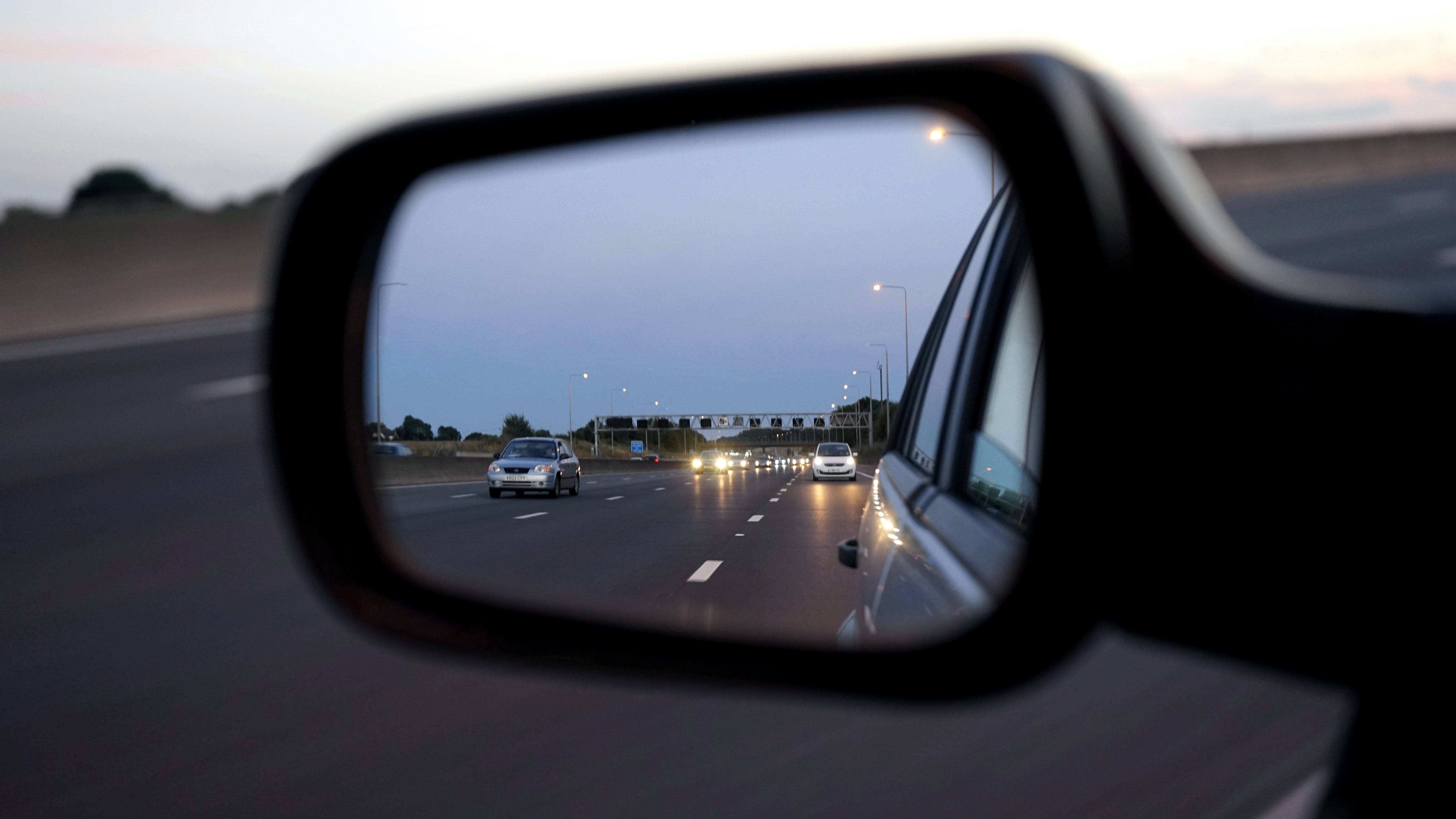 Wing-Mirror-Motorway